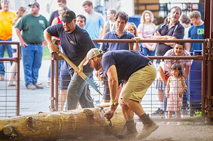 Lumber Jacks competing